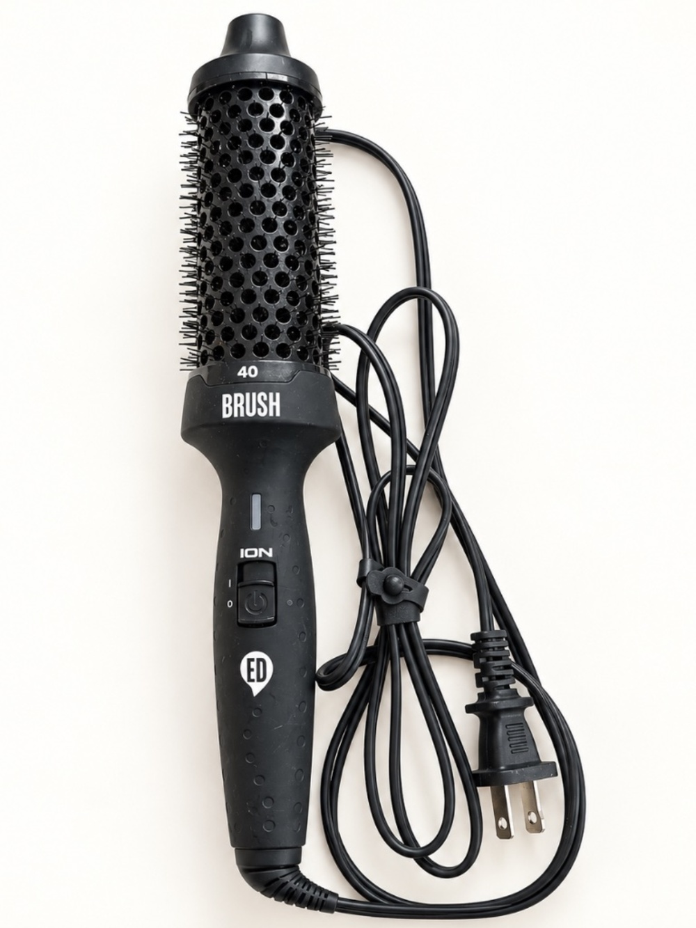EVRYDAY B.R.U.S.H. 40 Ionic Heated Styling Brush